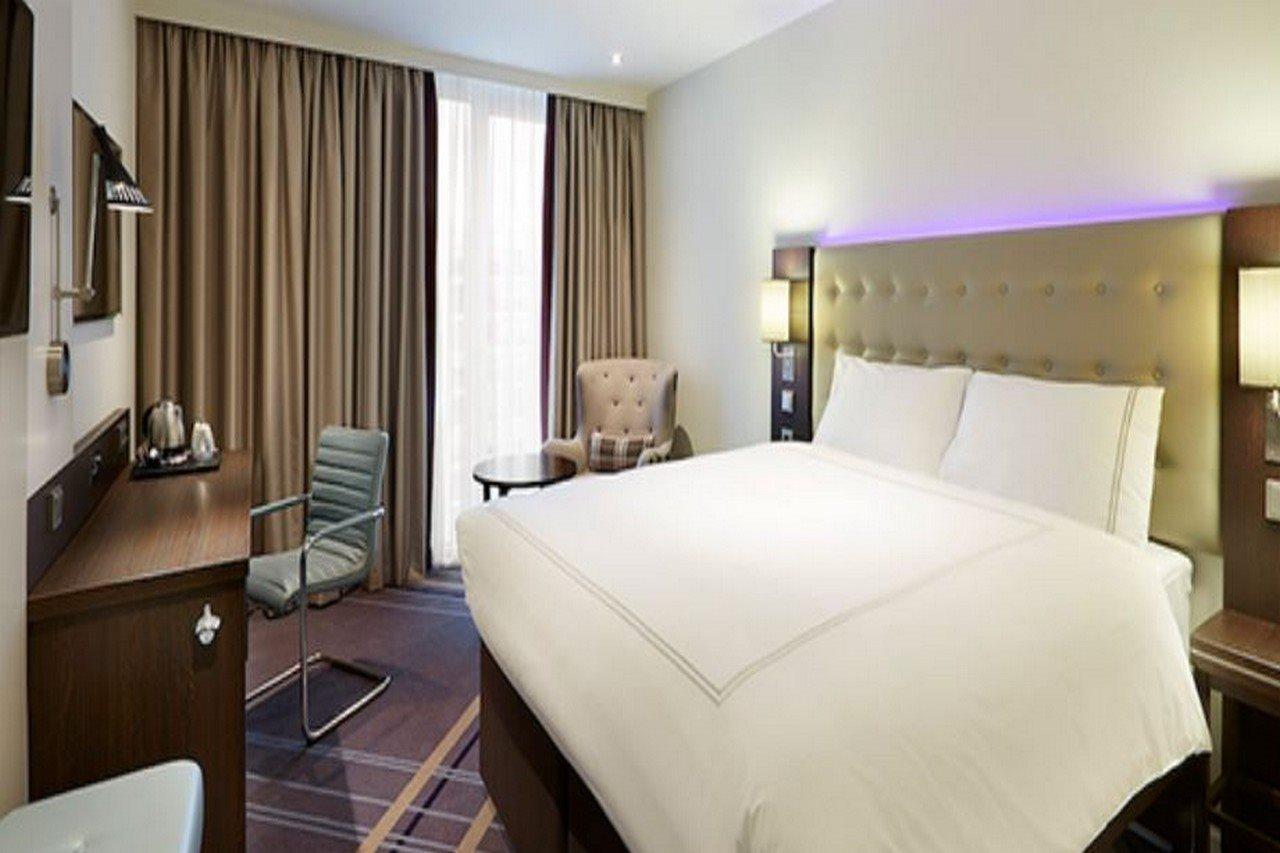 Premier Inn Stuttgart City Europaviertel 외부 사진