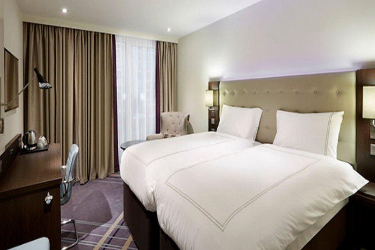 Premier Inn Stuttgart City Europaviertel 외부 사진