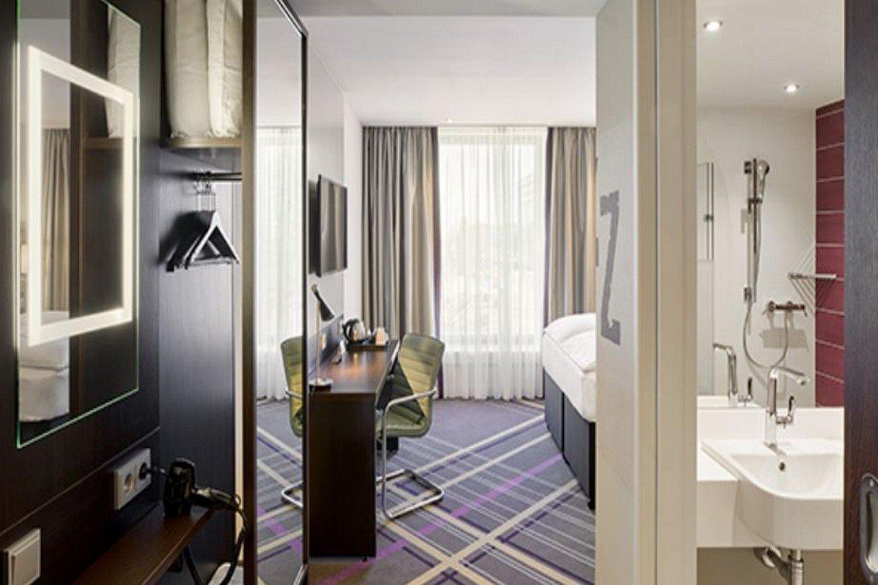 Premier Inn Stuttgart City Europaviertel 외부 사진