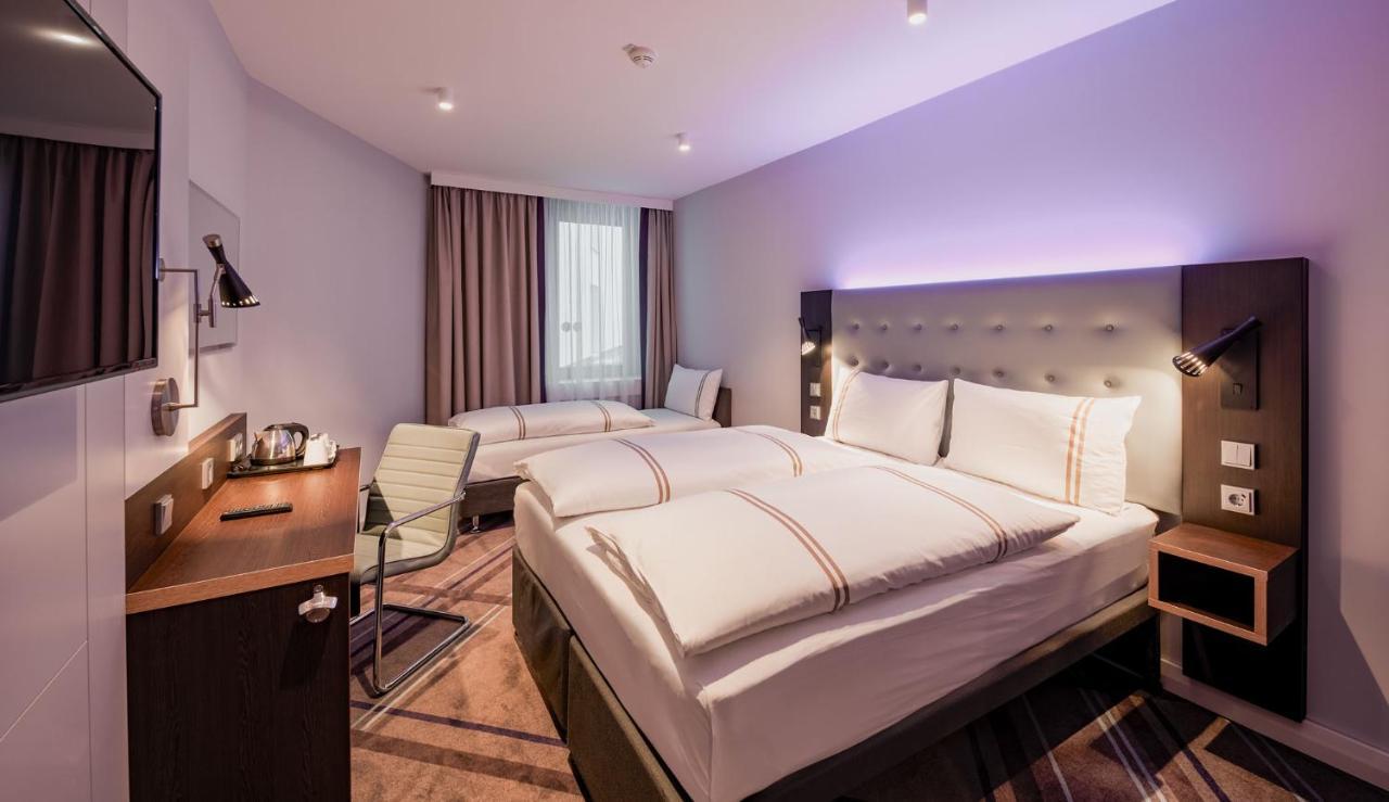 Premier Inn Stuttgart City Europaviertel 외부 사진